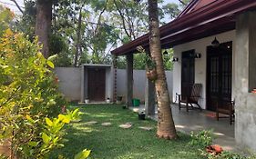 Lohas Villa Hiriketiya