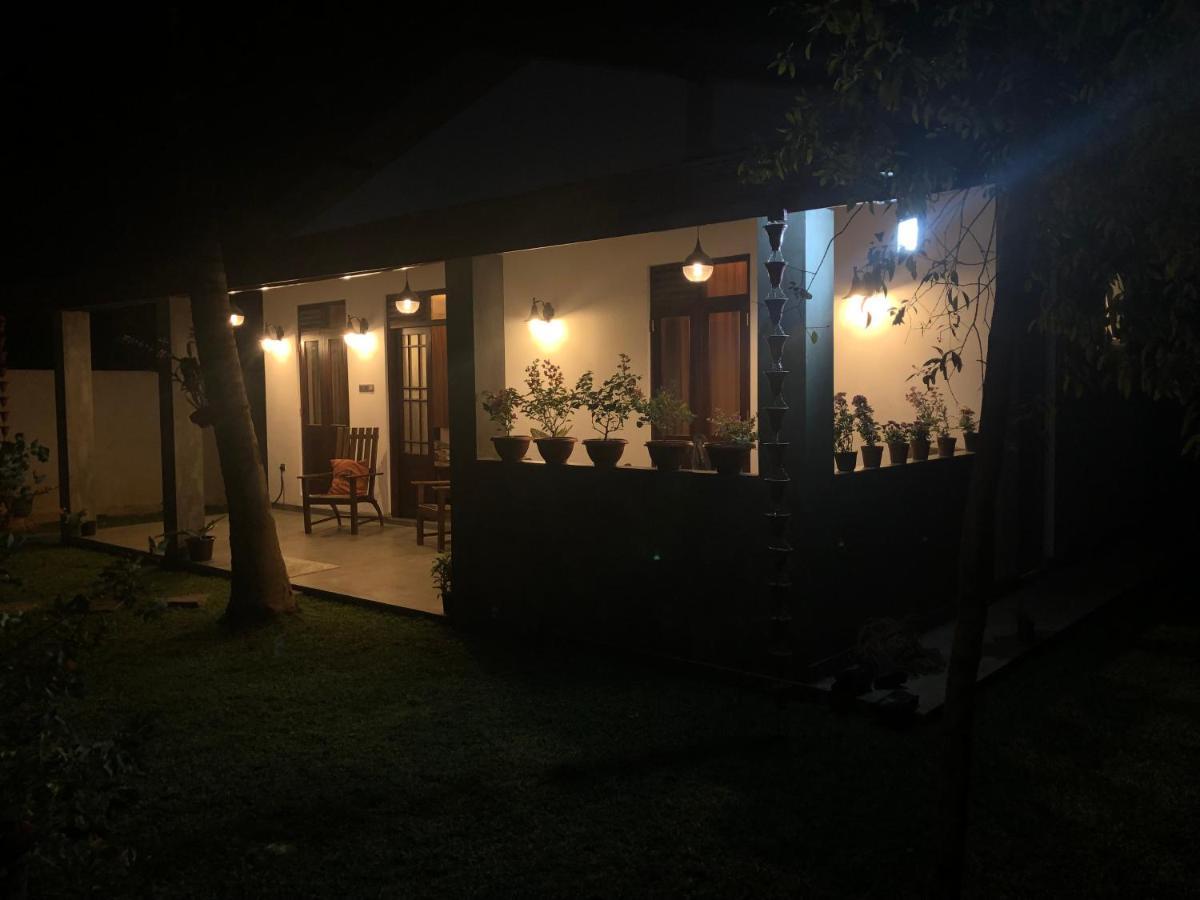 Lohas Villa Hiriketiya Zuid-Dikwella Buitenkant foto